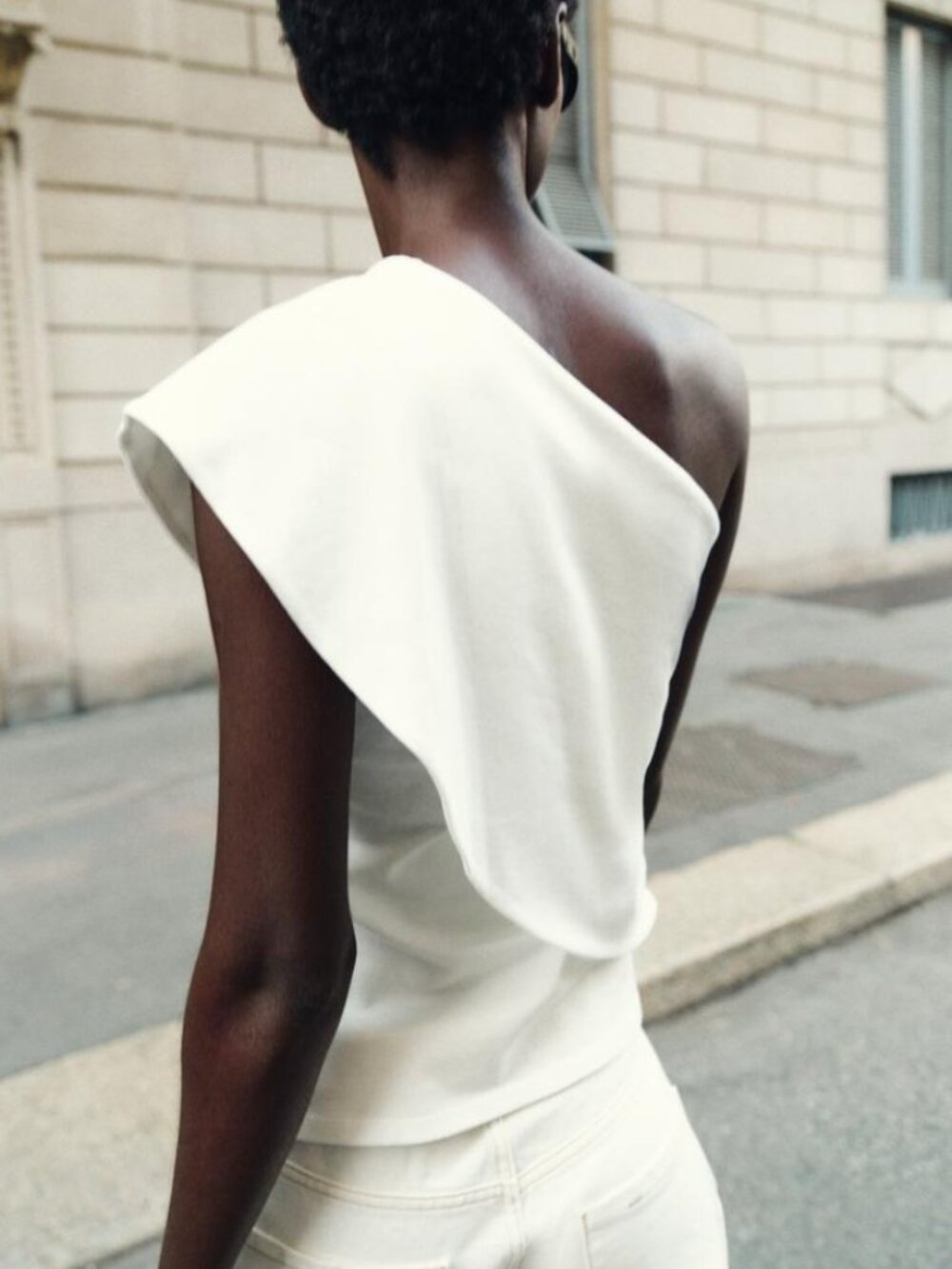 ZARA ASYMMETRIC INTERLOCK TOP - Picture 5 of 5